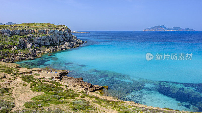 Cala Rossa, Favignana最好的海滩之一，Egadi群岛(意大利西西里岛)的主岛